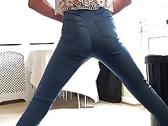 gaunt chum morose jeans