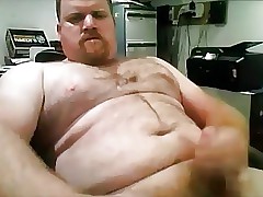 Bulky prudish bloke strokes