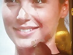 Sheila Gadot Cumtribute