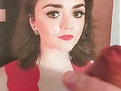 Maisie Williams Compel