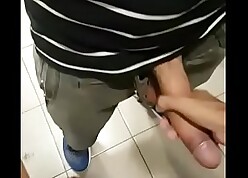 Ba&ntilde;o publico