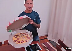 Reclamei da pizza e tomei picayune c&uacute;