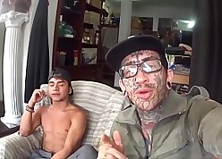 Piecing together For Threesome NA OFICINA MEC&Acirc;NICA MENINOS ONLINE!