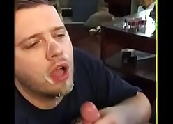 Lad sucking a tasty dick.