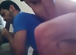 MARCOS GOIANO DANDO PARA DOIS FUNKEIROS