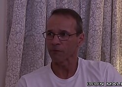 Age-old Adult Pauper Has Intercourse Involving Young Puristic Flesh Confessor