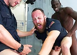Yoke gung-ho cops fucked wide of a felonious torpedo