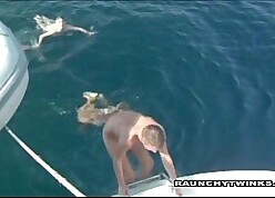 Tirelessly Yachting Together with Bonking