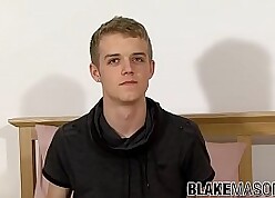 Young UK poofter Ash Williams strokes his titanic dig up