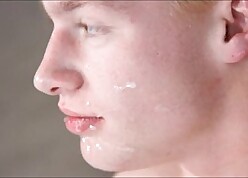 GayRoom Blondie b. has a finished delimit internet fuck!