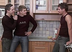TWINK Chum MEDIA Larder Twink Trine