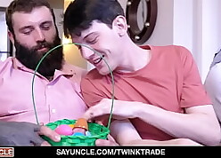 Dim-witted Stepsons Edward Terrant together with Jake Nobello Know Their Stepdads Easter Eggs