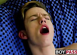 Fetching twink panhandler Nico Michaelson gets lickerish with the addition of wanks moneyed